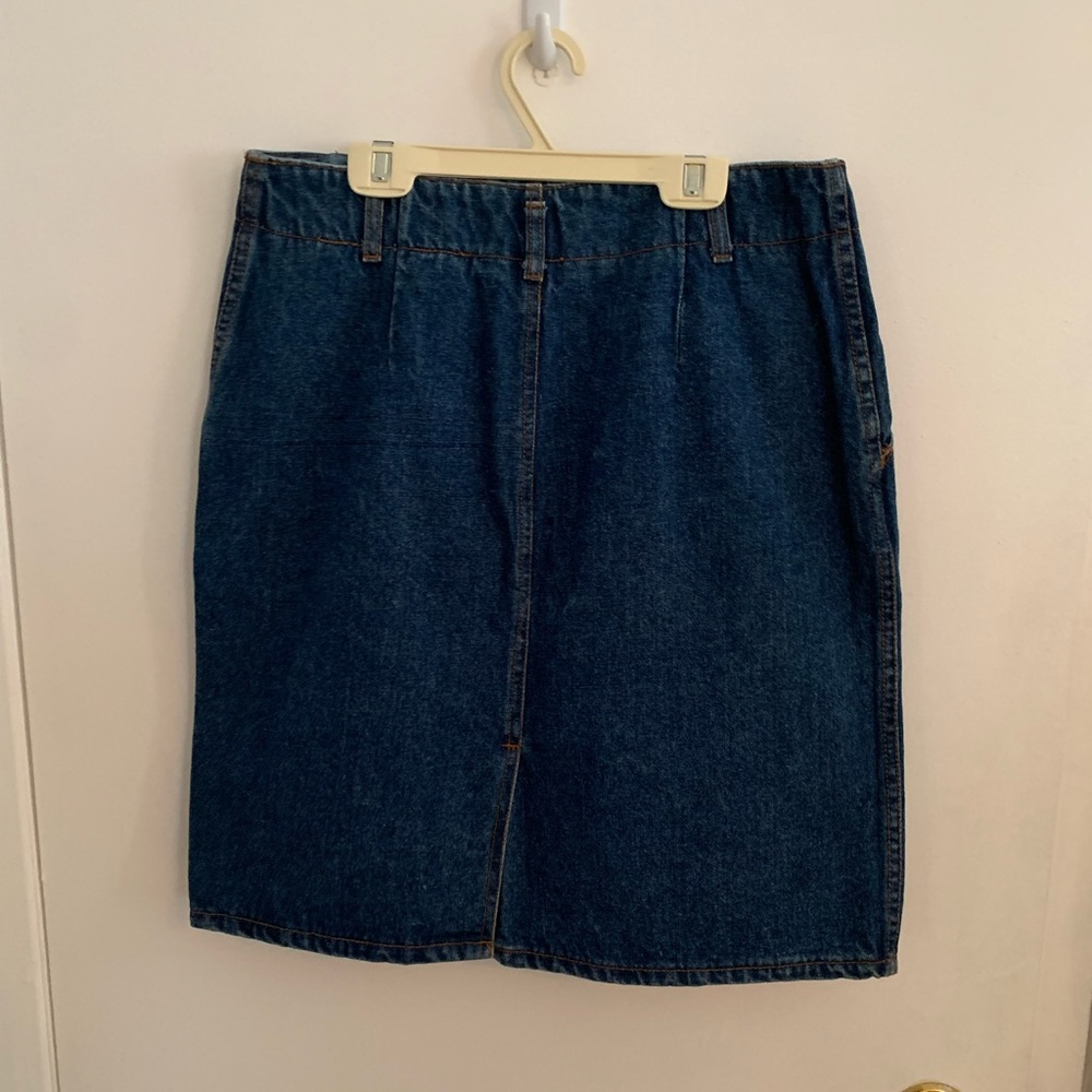 πDenim skirt - Picture 4 of 10